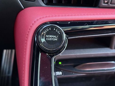 Used 2025 Lexus NX 450h+ F Sport image 25