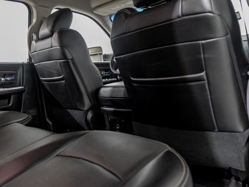 Used 2016 RAM 3500 Laramie image 36