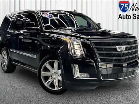 Used 2016 Cadillac Escalade Premium AWD/4WD image 1