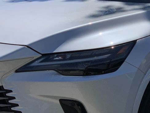 Certified 2024 Lexus RX 350 FWD w/ Technology Package image 6