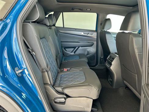 New 2025 Volkswagen Atlas Cross Sport SEL Premium R-Line image 44