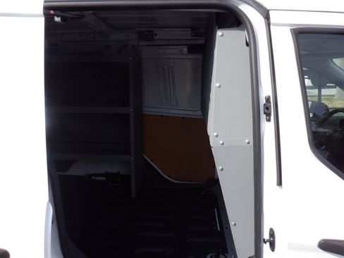 Used 2022 Ford Transit Connect XL FWD image 9