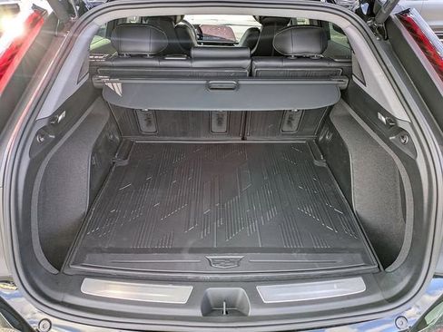 New 2026 Cadillac Optiq Luxury 2 image 12