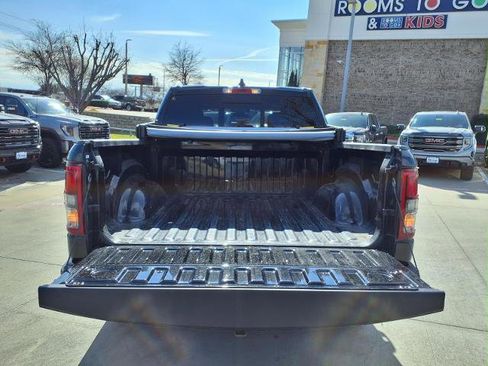 Used 2019 RAM 1500 Big Horn image 22