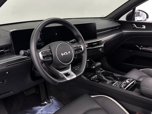Used 2025 Kia K5 GT-Line w/ GT-Line Premium Package FWD image 12