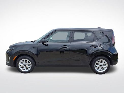 Used 2025 Kia Soul LX w/ LX Technology Package FWD image 5