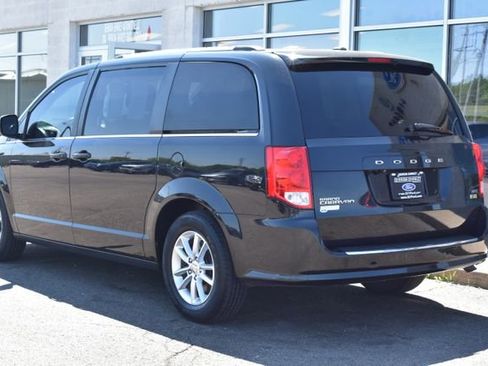 Used 2019 Dodge Grand Caravan SXT FWD image 7
