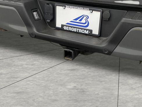 Used 2018 Ford F150 Lariat w/ Equipment Group 502A Luxury image 5