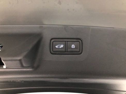 New 2026 Hyundai Santa Fe SE image 9