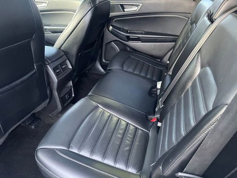 Used 2017 Ford Edge SEL w/ Equipment Group 201A image 9