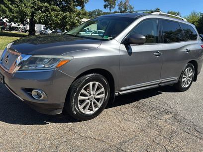 Used 2015 Nissan Pathfinder SL w/ SL Tech Package