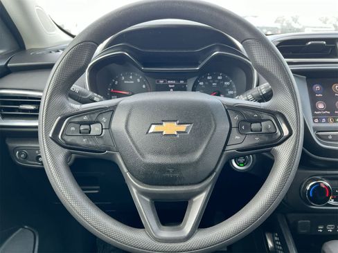 Used 2022 Chevrolet TrailBlazer LT image 22
