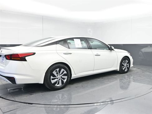 Used 2019 Nissan Altima 2.5 S image 5