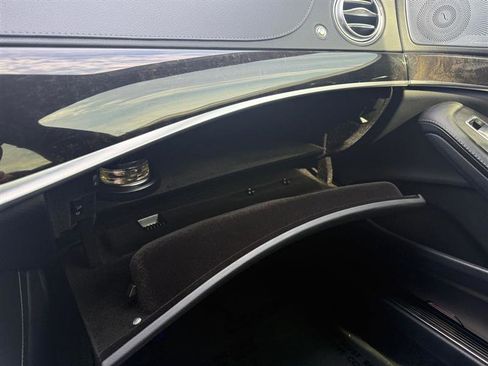 Used 2017 Mercedes-Benz S 63 AMG 4MATIC Sedan image 27