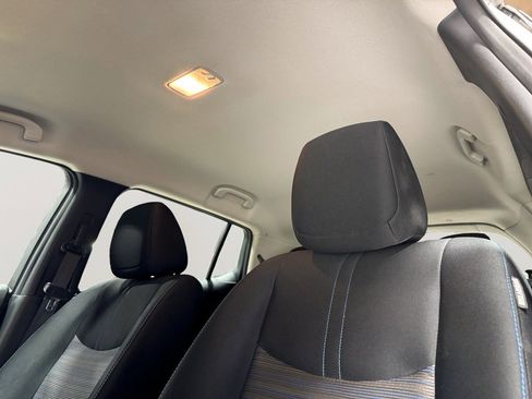 Used 2021 Nissan Leaf SV w/ SV Technology Package image 24