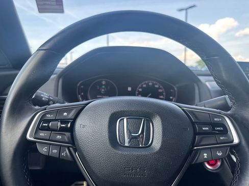 Used 2019 Honda Accord Sport image 43