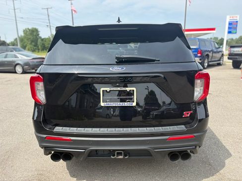 Used 2022 Ford Explorer ST w/ ST Street Pack AWD/4WD image 6