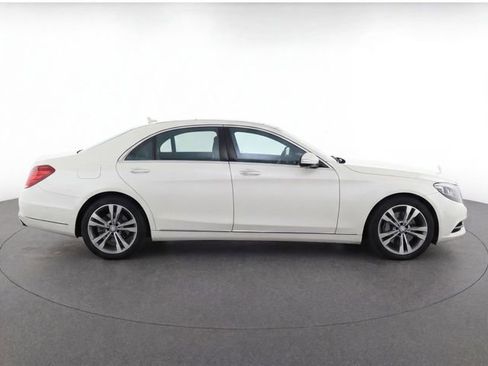 Used 2017 Mercedes-Benz S 550 4MATIC Sedan image 8