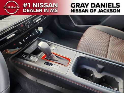 New 2025 Nissan Kicks SR image 12