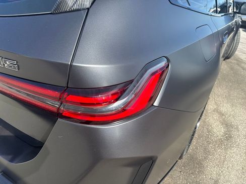 Used 2025 BMW M5 Touring image 24