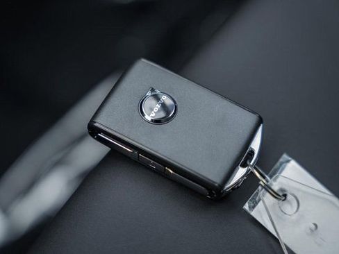 New 2026 Volvo XC60 B5 Plus w/ Protection Package Premier image 42