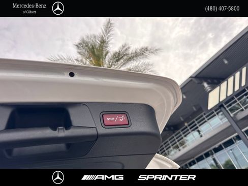 Certified 2026 Mercedes-Benz GLB 250 image 7