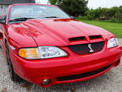 Used 1994 Ford Mustang GT image 74