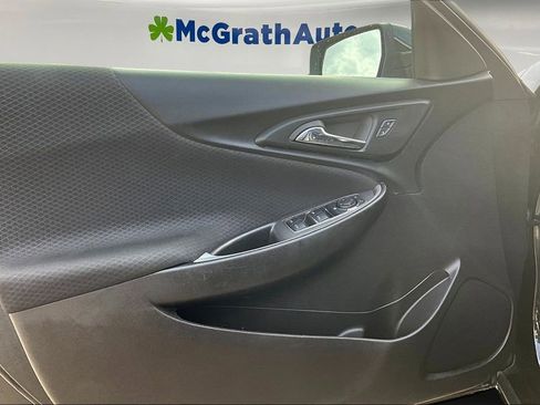 Used 2024 Chevrolet Malibu LT image 18