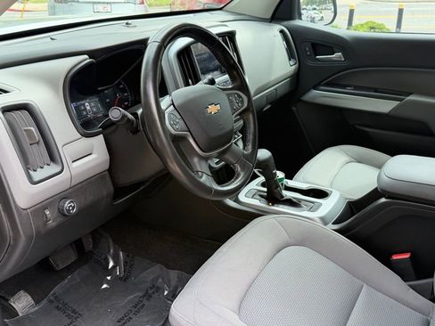 Used 2018 Chevrolet Colorado LT w/ LT Convenience Package image 23