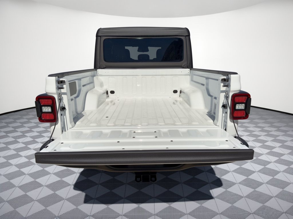 New 2027 Jeep Gladiator Rubicon AWD/4WD image 28