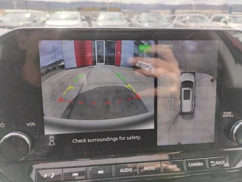 Used 2023 Nissan Pathfinder SL w/ SL Premium Package image 25