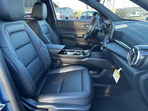 New 2026 Chevrolet Equinox LT w/ Convenience Package II AWD/4WD image 27