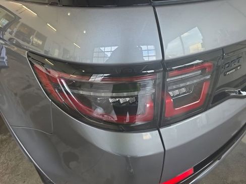 Used 2020 Land Rover Discovery Sport S R-Dynamic AWD/4WD image 35