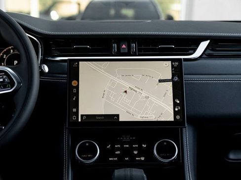 New 2026 Jaguar F-PACE R-Dynamic S image 18