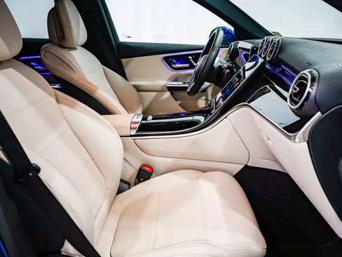 Used 2026 Mercedes-Benz GLC 300 image 15