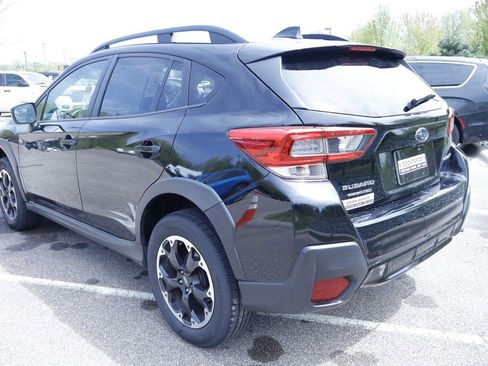 Used 2021 Subaru Crosstrek 2.0i Premium w/ Moonroof Package AWD/4WD image 3
