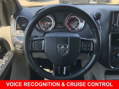 Used 2019 Dodge Grand Caravan SXT FWD image 23