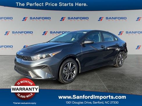Used 2024 Kia Forte LXS image 1