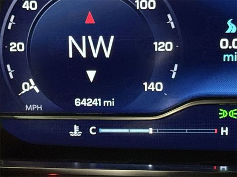 Used 2024 Chevrolet Tahoe LT image 13