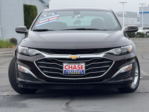 Certified 2020 Chevrolet Malibu LS w/ Driver Confidence Package image 2