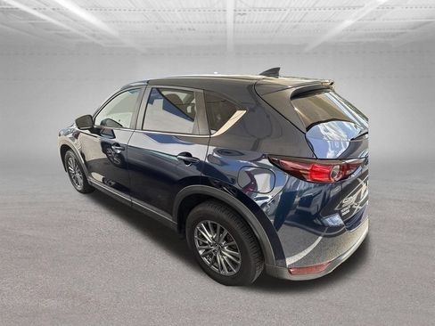 Used 2017 MAZDA CX-5 Touring w/ Preferred Equipment Package FWD image 5