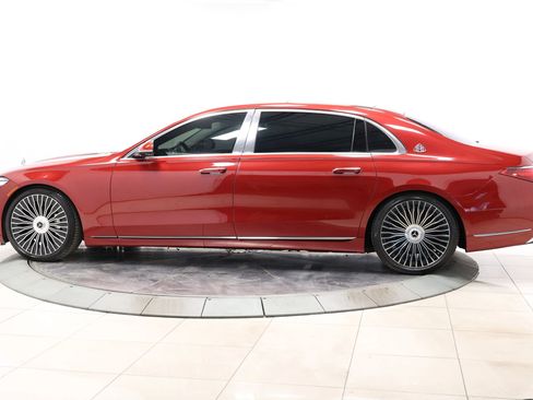 Used 2021 Mercedes-Benz Maybach S 580 4MATIC image 10