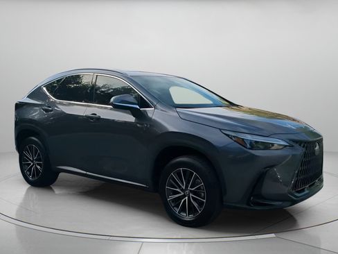 Used 2024 Lexus NX 250 FWD image 36