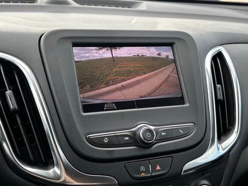 Used 2024 Chevrolet Equinox LT image 21