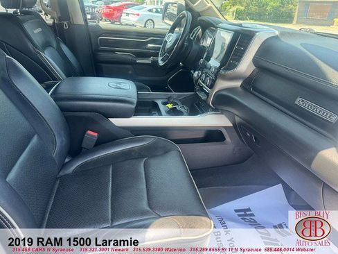 Used 2019 RAM 1500 Laramie image 9