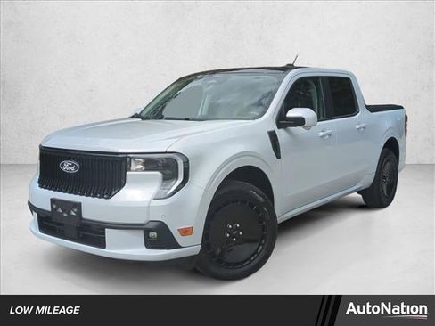 Used 2026 Ford Maverick Lobo AWD/4WD image 1