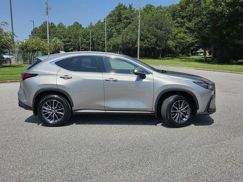 Used 2025 Lexus NX 250 FWD w/ Premium Package image 36
