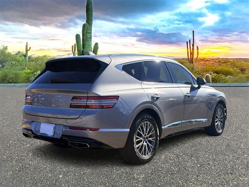 Used 2021 Genesis GV80 2.5T image 4