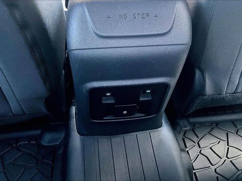 Used 2021 Ford Bronco Big Bend AWD/4WD image 11