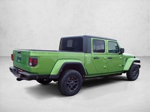 New 2026 Jeep Gladiator Sport image 4